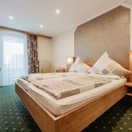Fogadó Gasthof-metzgerei-pension Schierlitz Rimbach